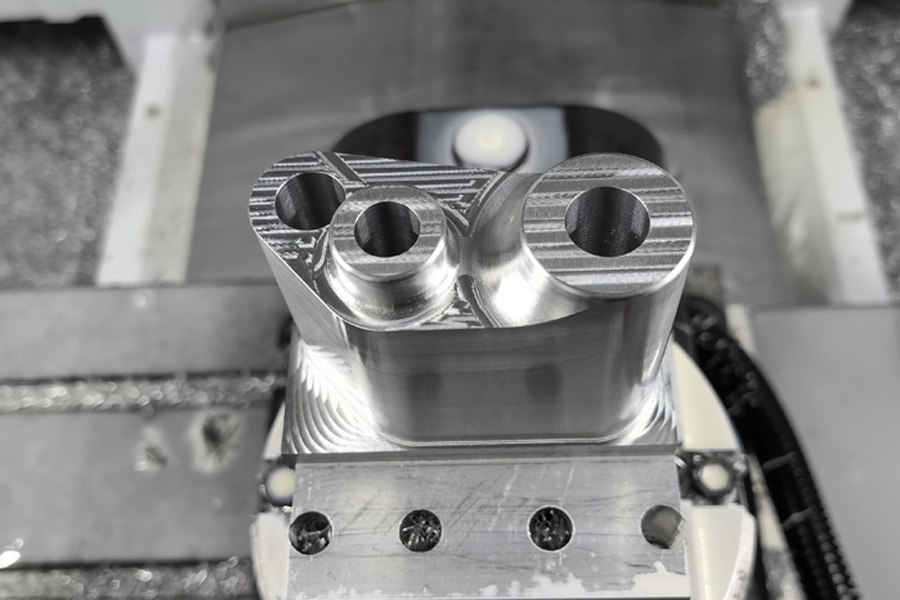 Why CNC Aluminum Remains the Undisputed “King of Lightweight”